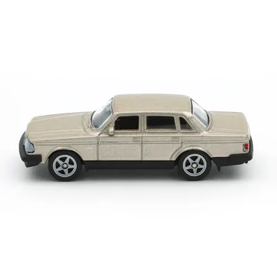 Volvo 240 GL - Guld - 1:64