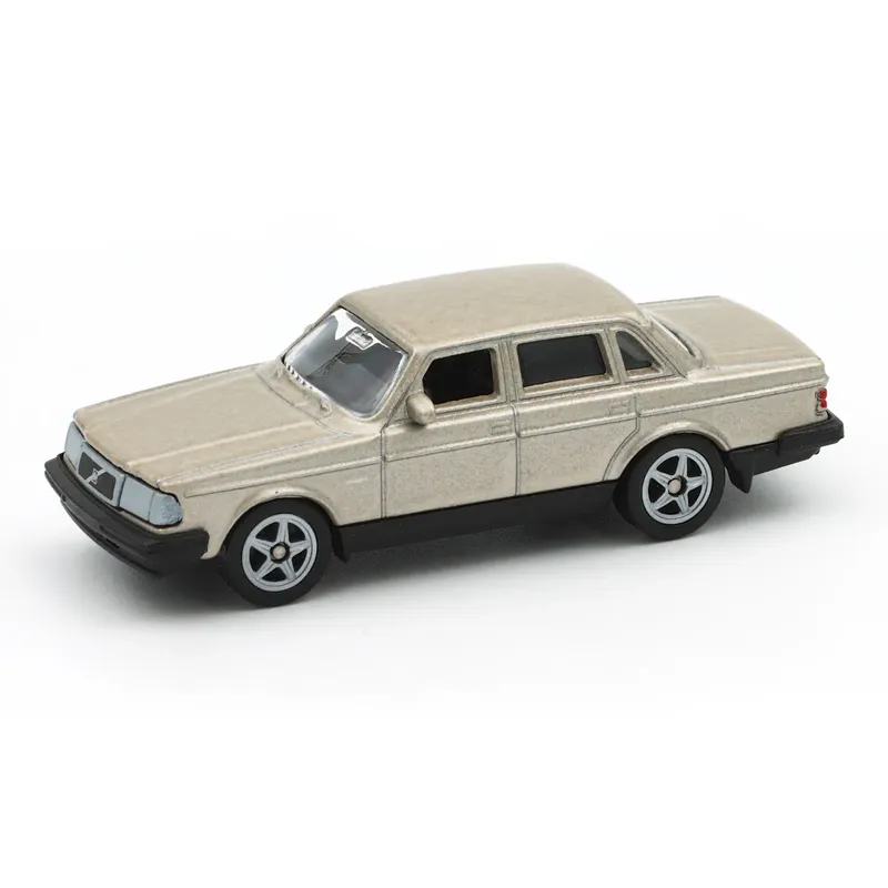 Volvo 240 GL - Guld - 1:64