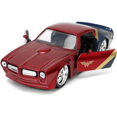 Wonder Woman & 1972 Pontiac Firebird - Jada Toys - 1:32