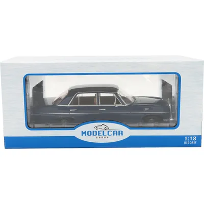 Mercedes-Benz 220 D (W115) - Blå - Modelcar Group - 1:18