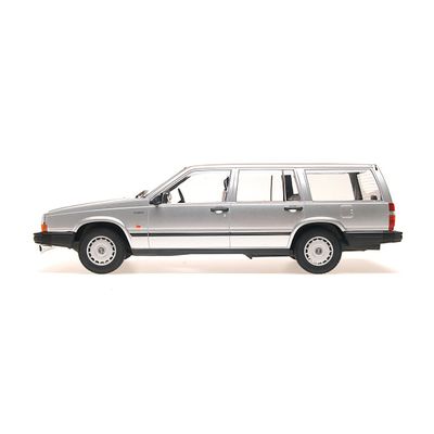 Volvo 740 GL Break - Silver - Minichamps - 1:18