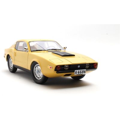 Saab Sonett III - 1973 - Gul - Cult Scale Models - 1:18