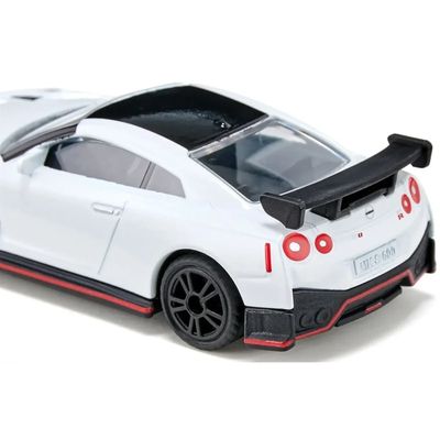 Nissan GT-R Nismo - Vit - 1579 - Siku - 7 cm