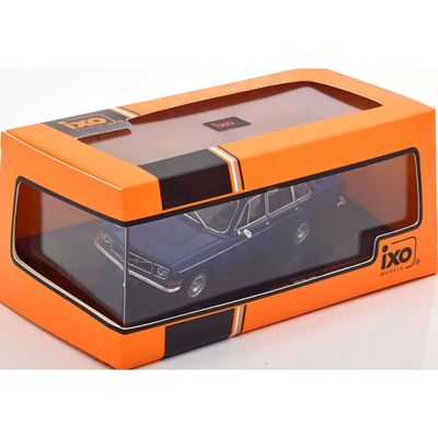 Volvo 144 1972 - Mörkblå - Ixo Models - 1:43