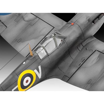 Spitfire Mk.IIa Supermarine - 03953 - Revell - 1:72