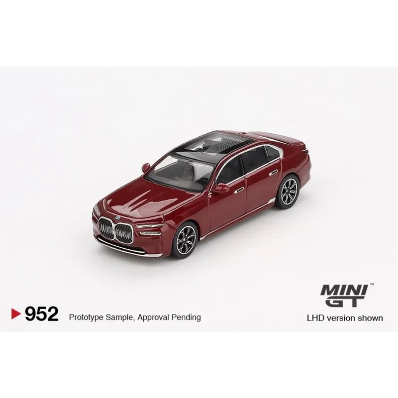 BMW i7 xDrive60 - Aventurin - 952 - Mini GT - 1:64