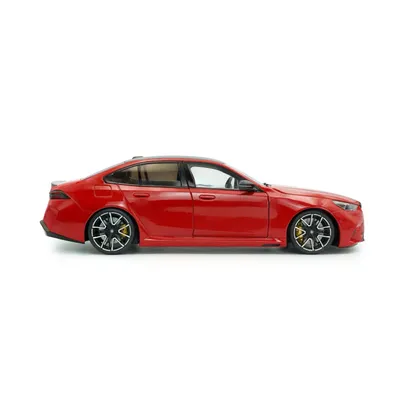BMW M5 - 2025 - Fire Red - Solido - 1:18