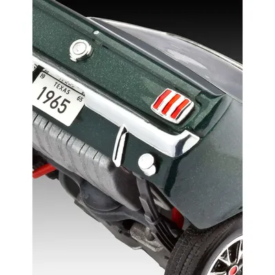 '65 Ford Mustang 2+2 Fastback - 07065 - Revell - 1:24