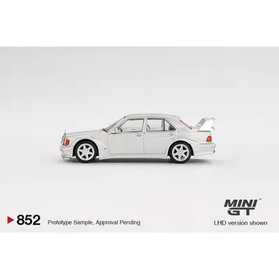 Mercedes-Benz 190 E 2.5-16 Evolution II - Astral Silver - Mini GT - 1:64