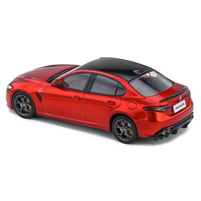 Alfa Romeo Giulia Quadrifoglio - Röd - 2016 - Solido - 1:43