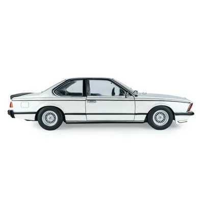BMW 635 CSI - Hvid - 1984 - Solido - 1:18