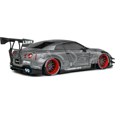 Nissan GT-R (R35) - Liberty Walk Body Kit - Solido - 1:18