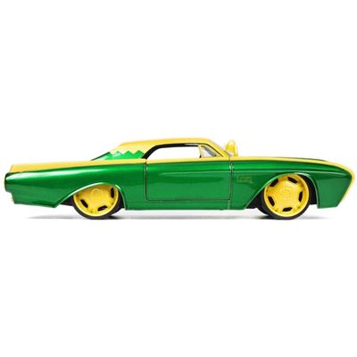 Loki & 1963 Ford Thunderbird - Grön - Marvel - Jada - 1:24