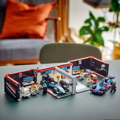 F1 Garage - Mercedes-AMG & Alpine - Formula 1 - 60444 - LEGO