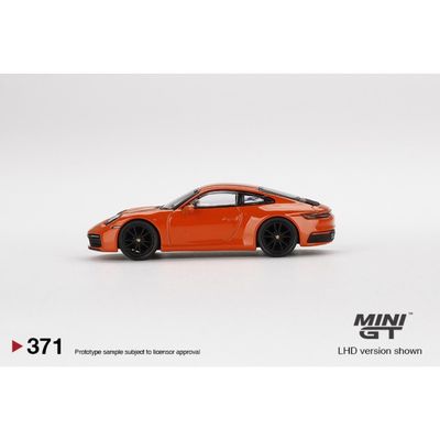 Porsche 911 (992) Carrera 4S - Lava Orange - 371 - Mini GT