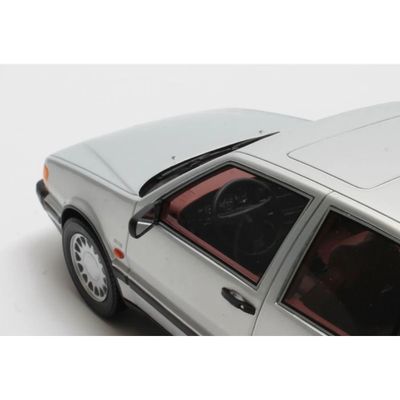 Saab 9000 Turbo - 1984 - Silver - Cult Scale Models - 1:18