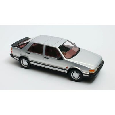 Saab 9000 Turbo - 1984 - Silver - Cult Scale Models - 1:18