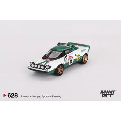 Lancia Stratos HF #11 - 1975 Rally Sanremo - Mini GT - 1:64