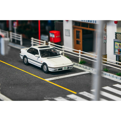 Honda Prelude (BA4) - Vit - Tarmac Works x J-Collection - 1:64