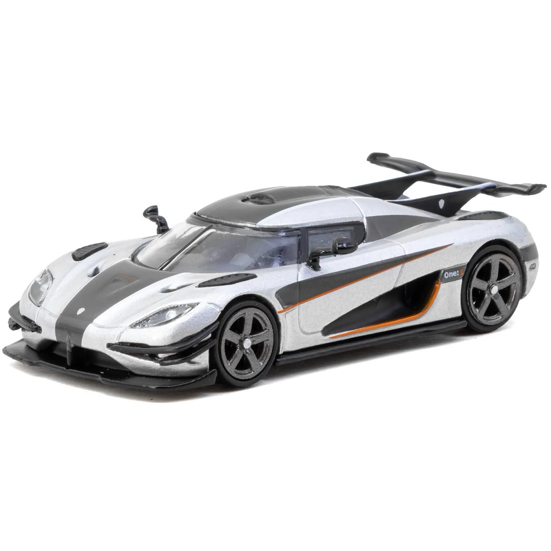 Koenigsegg One:1 - Silver - Tarmac Works - 1:64
