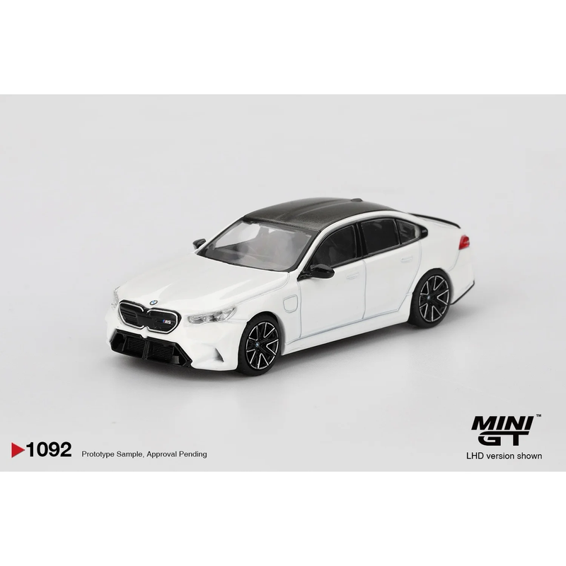 BMW M5 Alpine White - Vit - 1092 - Mini GT - 1:64
