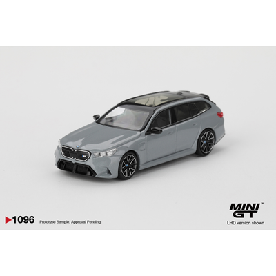 BMW M5 Touring Brooklyn Grey Metallic - Grå - 1096 - Mini GT - 1:64
