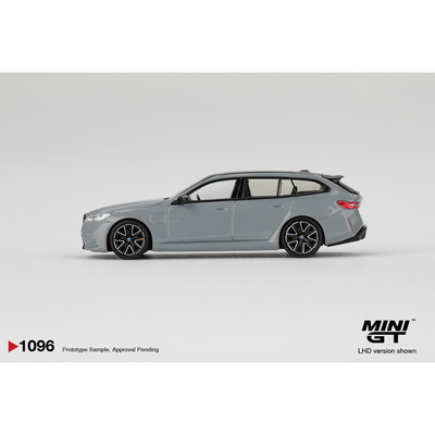 BMW M5 Touring Brooklyn Grey Metallic - Grå - 1096 - Mini GT - 1:64