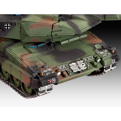 Leopard 2 A6/A6M - Model Set - 03180 - Revell - 1:72