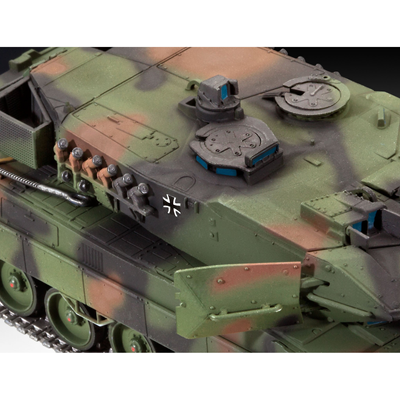 Leopard 2 A6/A6M - Model Set - 03180 - Revell - 1:72