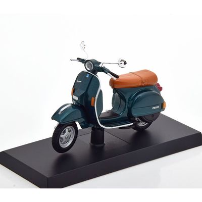 Piaggio Vespa 150PX (1998) - Grön - Altaya - 1:18