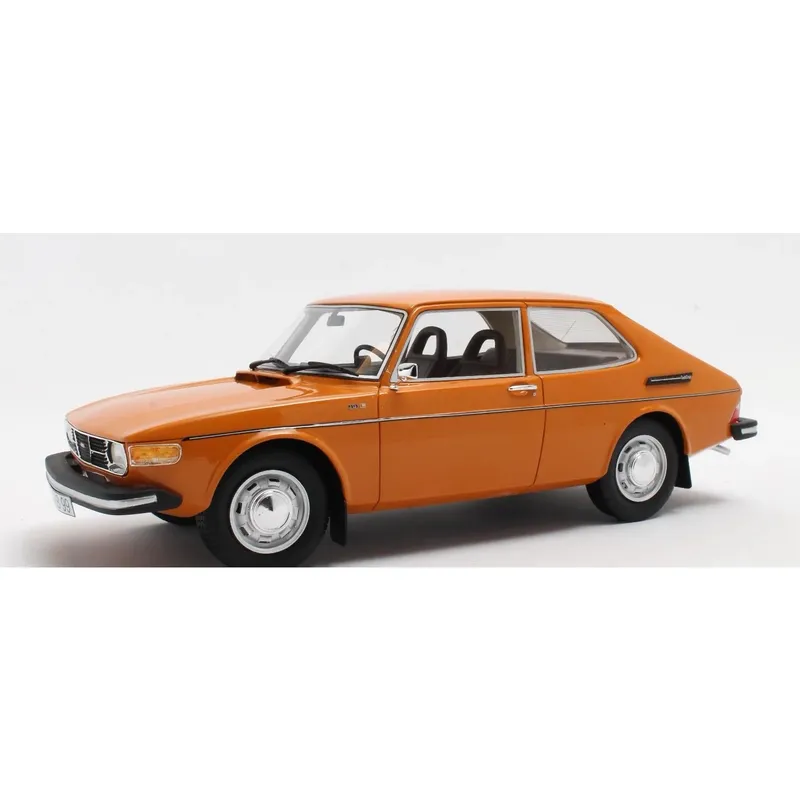 Saab 99 Combi Coupé - 1975 - Orange - Cult Scale Models - 1:18