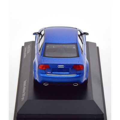 Audi RS4 2004 - Blå - 1:43 - Minichamps