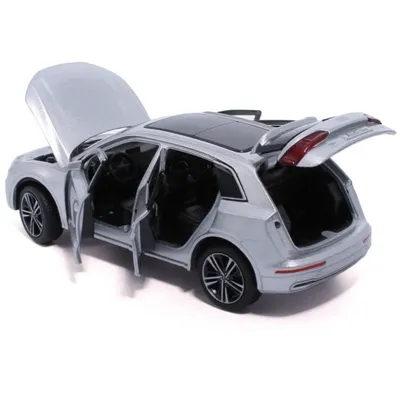 Audi Q5 45 TFSI - Silver - Ljud & Ljus - Tayumo - 1:32