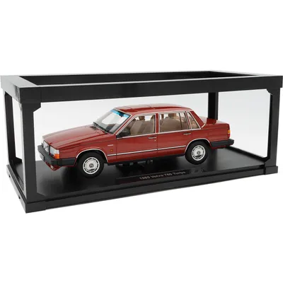 Volvo 760 Turbo - 1985 - Mørkerød - Triple9 Collection - 1:18