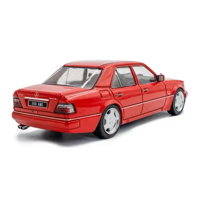 Mercedes-Benz (W124) E60 AMG - 1994 - Signal Red - Solido - 1:43
