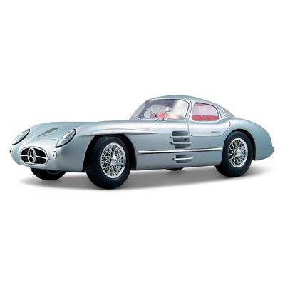 Mercedes-Benz 300 SLR Uhlenhaut Coupe - Silver - Maisto 1:18