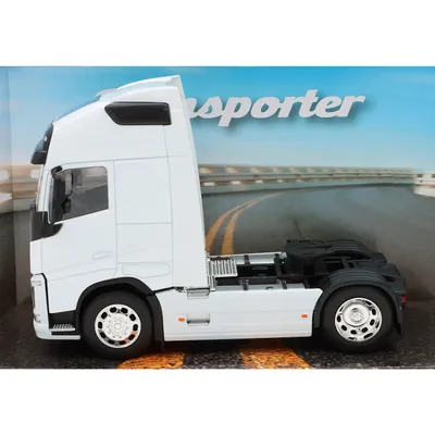 Volvo FH 500 - Dragbil - Vit - Welly - 1:32 - 18 cm