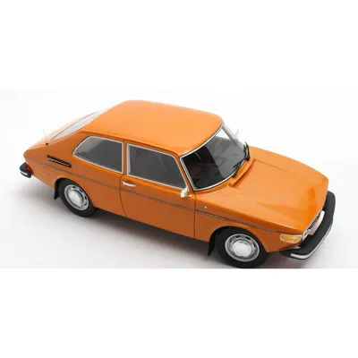 Saab 99 Combi Coupé - 1975 - Orange - Cult Scale Models - 1:18