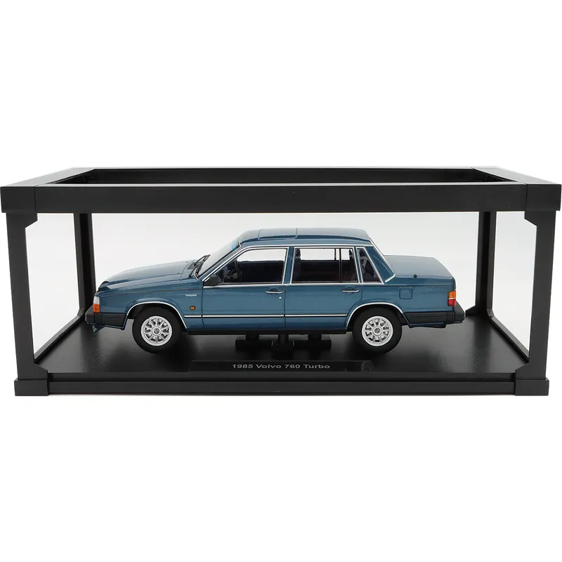Volvo 760 Turbo - 1985 - Blå - Triple9 Collection - 1:18
