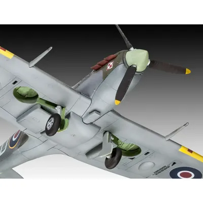 Supermarine Spitfire Mk.Vb - 03897 - Revell - 1:72