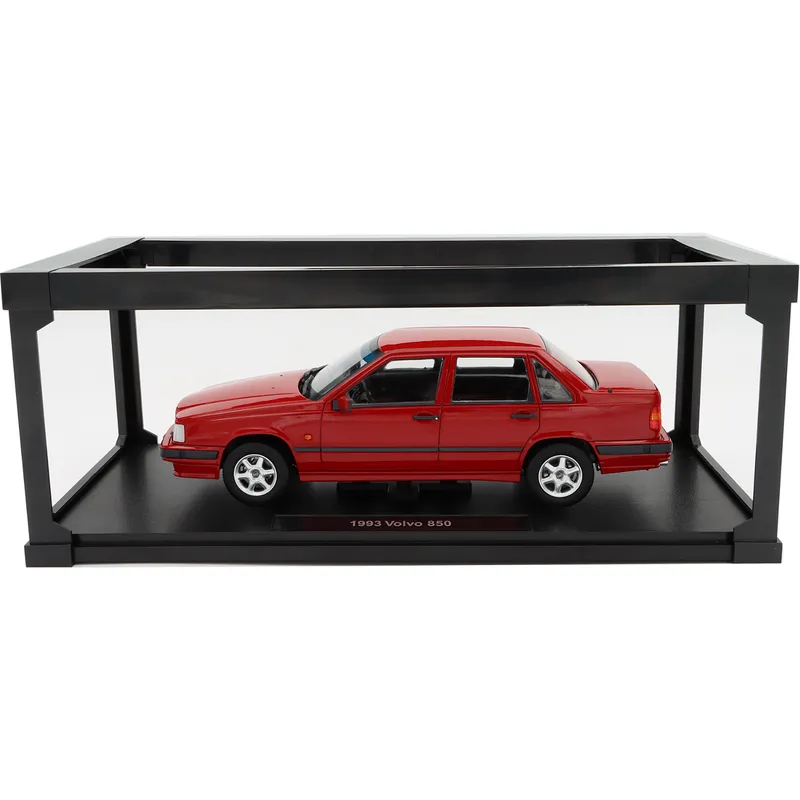 Volvo 850 - 1993 - Rød - Triple9 Collection - 1:18