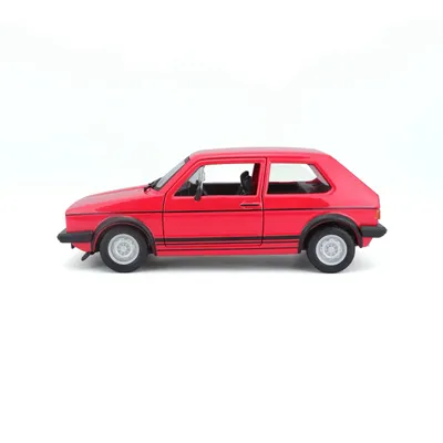 Volkswagen Golf Mk1 GTI - 1979 - Röd - Bburago - 1:24