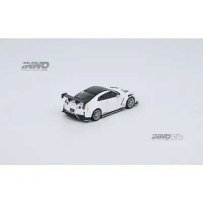 Nissan GT-R (R35) Top Secret Tokyo 2021 - Inno64 - 1:64