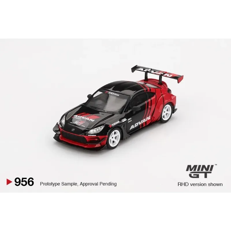 Toyota GR86 HKS Type R Advan - 2022 Tokyo - Mini GT - 1:64