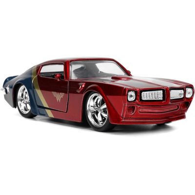 Wonder Woman & 1972 Pontiac Firebird - Jada Toys - 1:32