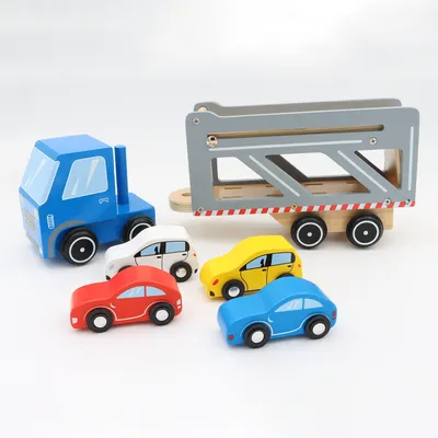 Biltransport med 4 bilar i trä - Small Foot