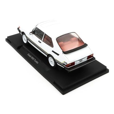 Saab 900 Turbo - Vit - 1981 - Modelcar Group - 1:18