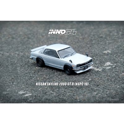 Nissan Skyline 2000 GT-R (KPGC10) - Silver - Inno64 - 1:64