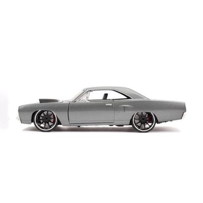 Fynd - Dom's Plymouth Road Runner - Fast & Furious - Jada Toys