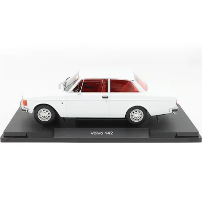 Volvo 142 - Vit - 1973 - MCG - 1:18